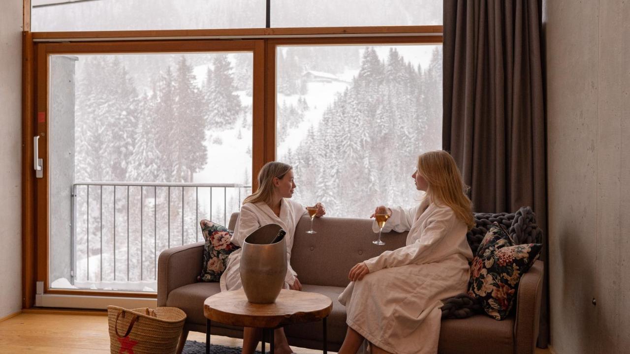 "Quality Hosts Arlberg" Hotel Lux Alpinae ซังคท์อันทอนอัมอาร์ลแบร์ก ภายนอก รูปภาพ
