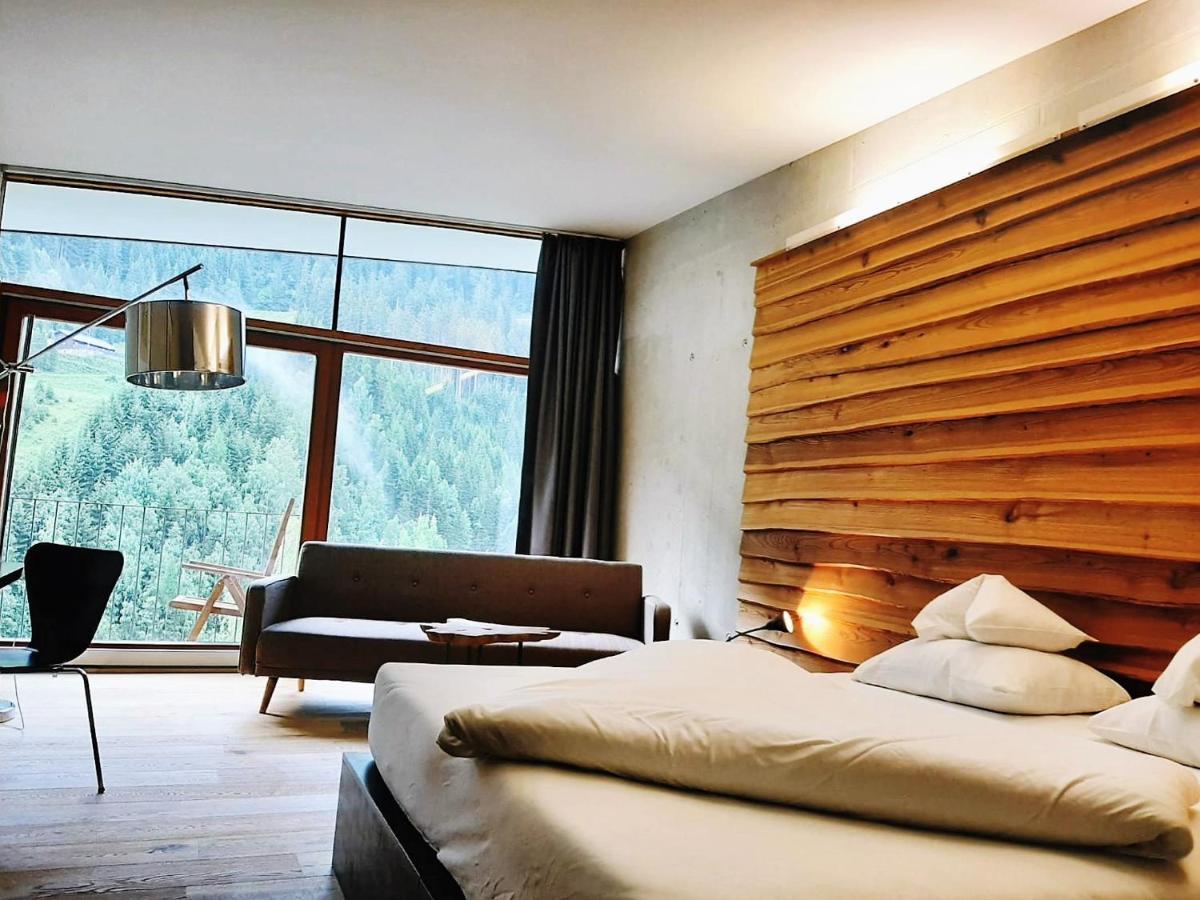 "Quality Hosts Arlberg" Hotel Lux Alpinae ซังคท์อันทอนอัมอาร์ลแบร์ก ภายนอก รูปภาพ
